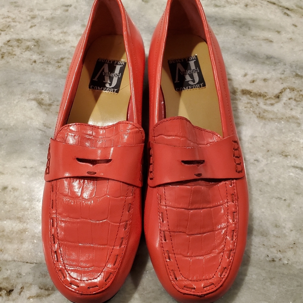 A.J. Valenci Built for comfort loafer